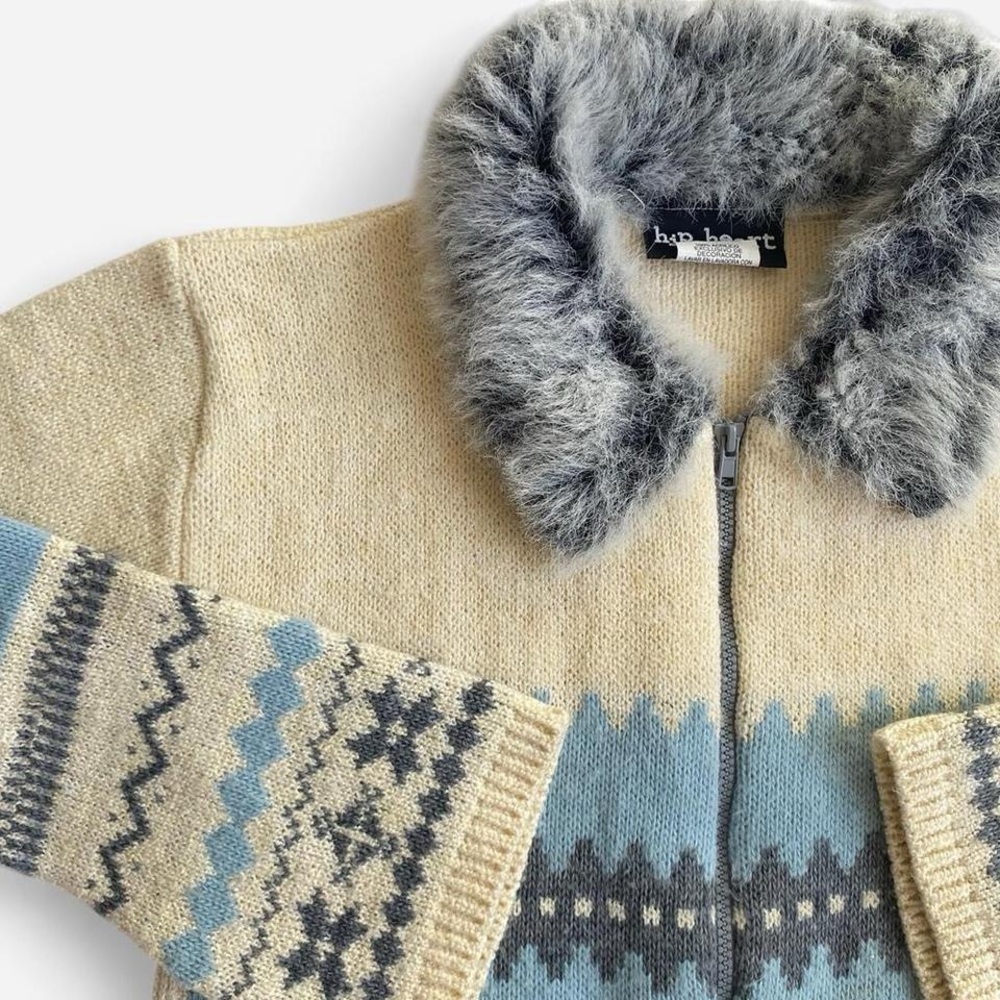 Vintage Y2K girls cream + blue fair isle zip up cardigan w/faux fur collar - Picture 3 of 7